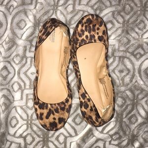 Leopard flats